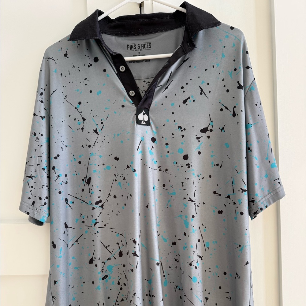 Pins & Aces Golf Gray and Black Splatter Polo Shirt